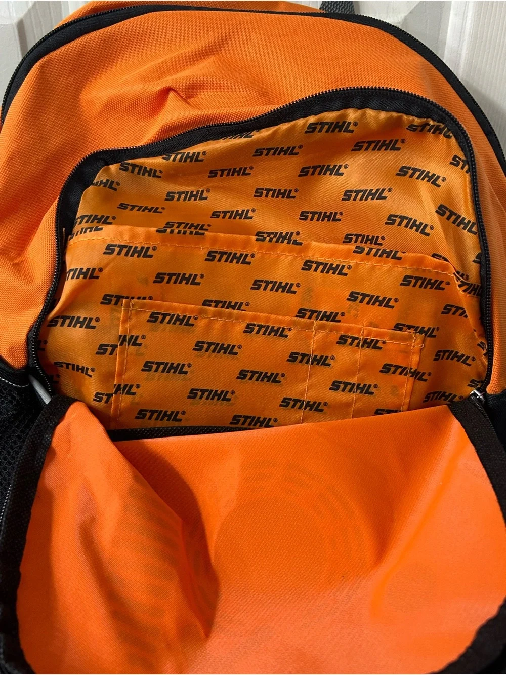 Stihl Blower School Backpack for Kids NWT Orange Black - Picture 5 of 8